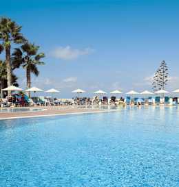 Cynthiana Beach Hotel