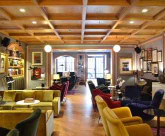 Browns Central Hotel