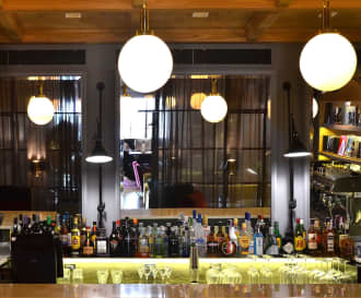 Browns Central Hotel
