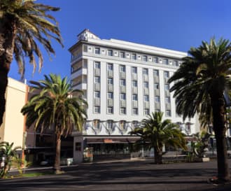 Occidental Santa Cruz Contemporáneo