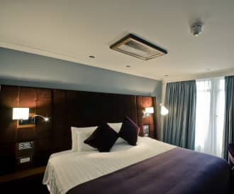 Mercure Edinburgh Princes Street Hotel