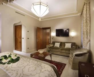 Hotel Ai Mori D'Oriente