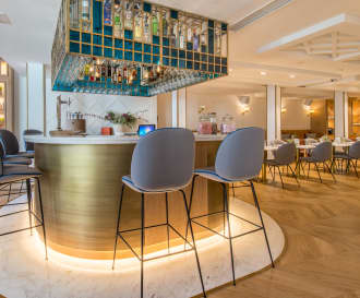 Vincci Centrum Hotel