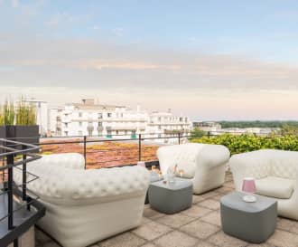 Hotel Atrium Suresnes