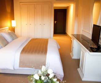 Hotel Nassim