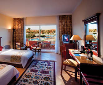 Amwaj Oyoun Resort & Spa