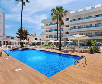 Metropolitan Juka Playa Aparthotel