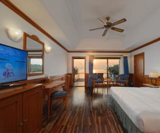Sun Island Resort & Spa