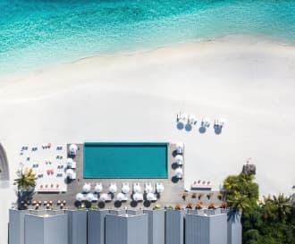 The Standard, Huruvalhi Maldives