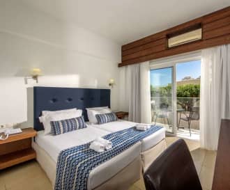Katrin Hotel & Bungalows