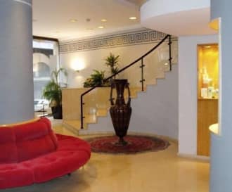 Hotel President