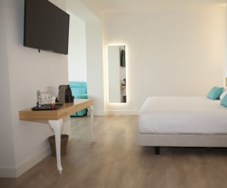 Hotel Brisamar Suites