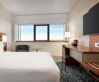 Ramada By Wyndham Lisbon