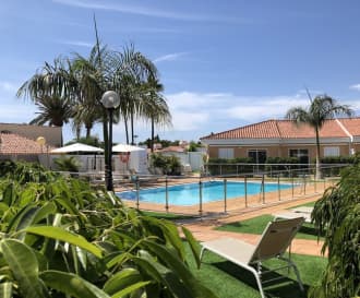 Los Leones Bungalows