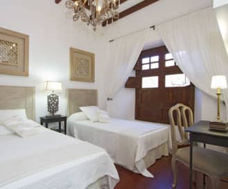 Casa Rural Hero