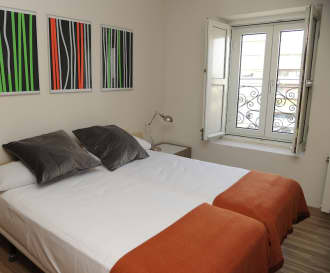 Mola! Suites