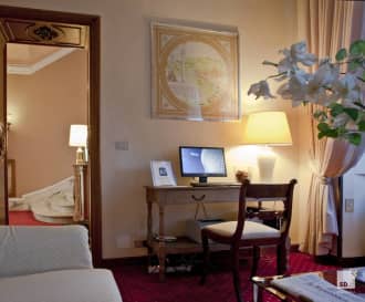 Aldrovandi Residence City Suites