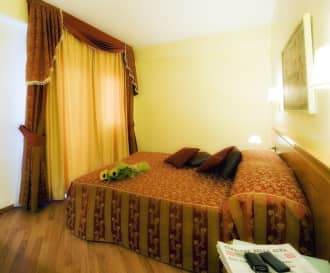 Hotel Bright
