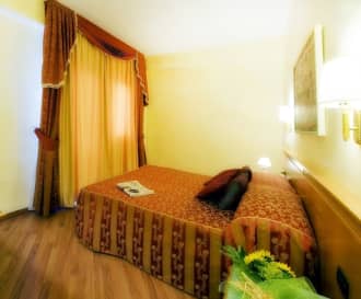 Hotel Bright