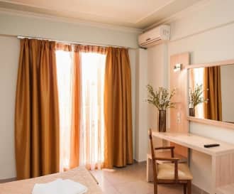 Zante Plaza Hotel And Apartments