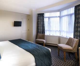 Bedford Hotel