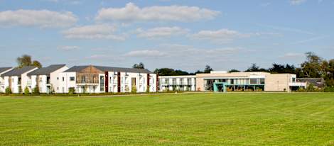 

MOYVALLEY HOTEL