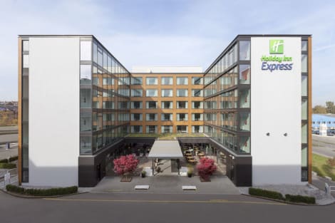 

HOLIDAY INN EXPRESS ZURICH AIRPORT