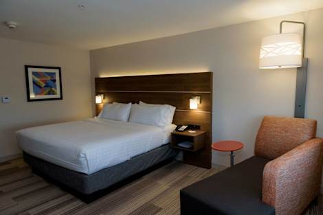

Holiday Inn Express & Suites MCKINNEY - FRISCO EAST