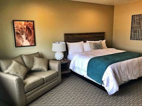 

Canyon Country Lodge