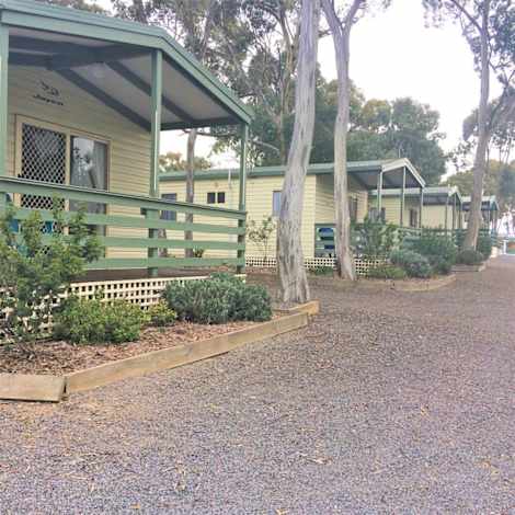 

Pyrenees Holiday and Caravan Park