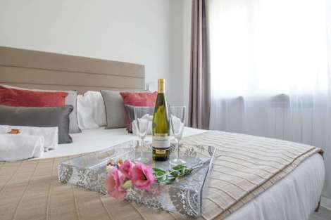

247 LuxuryRooms