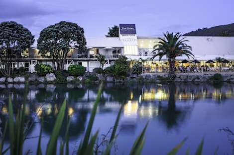 

Trailways Hotel Nelson