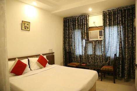 

Hotel Surya