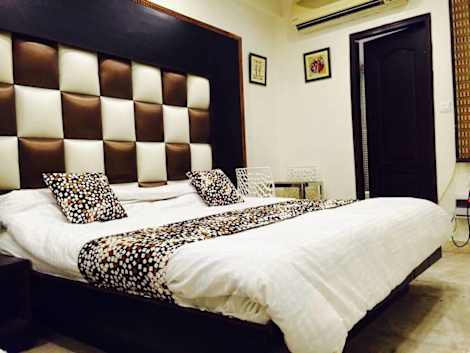 

Hotel The Spot