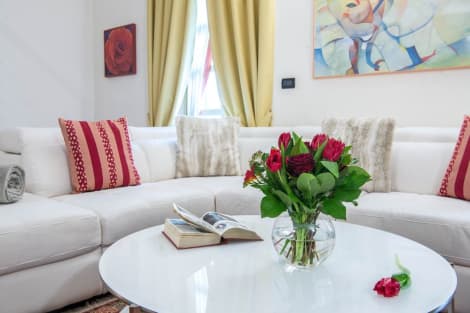 

Loger Confort Residence & Apartments