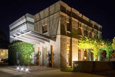 

de Russie Boutique Hotel Orange