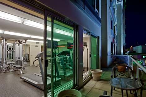 

HOLIDAY INN VANCOUVER AIRPORT - STANDARD