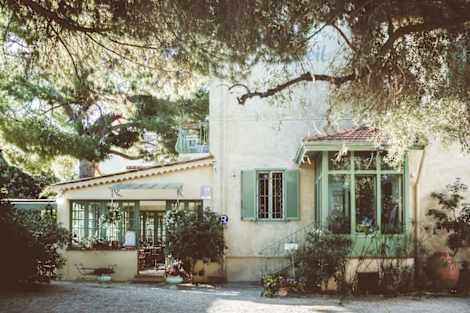 

Le Ponteil