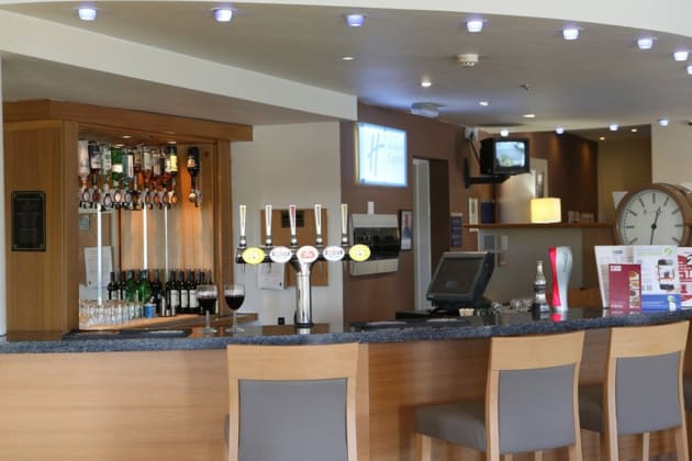 Holiday Inn Express MANCHESTER - EAST Hotel (Manchester ...