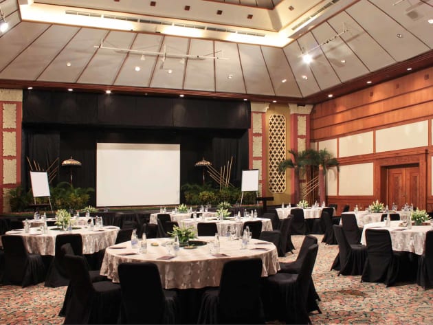 Download The Royal Beach Seminyak Bali - Mgallery Collection Pics