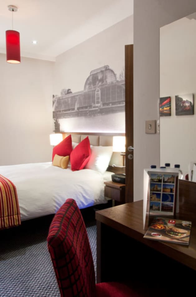Seraphine Hammersmith Hotel (London) from £89