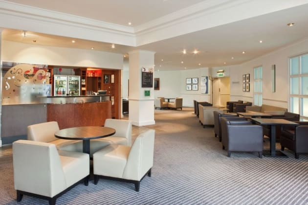 Holiday Inn LONDON - SUTTON Hotel (Sutton) from £58 | lastminute.com