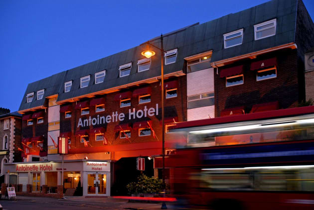Antoinette Hotel Wimbledon Hotel (London) from £65 | lastminute.com