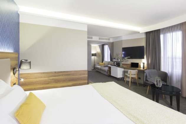 L'Elysée Val d'Europe Hotel (Serris) from £75 | lastminute.com