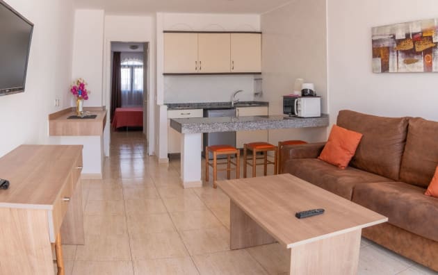 Hotel Bitacora Club Lanzarote (Puerto del Carmen) desde 97€ - Rumbo
