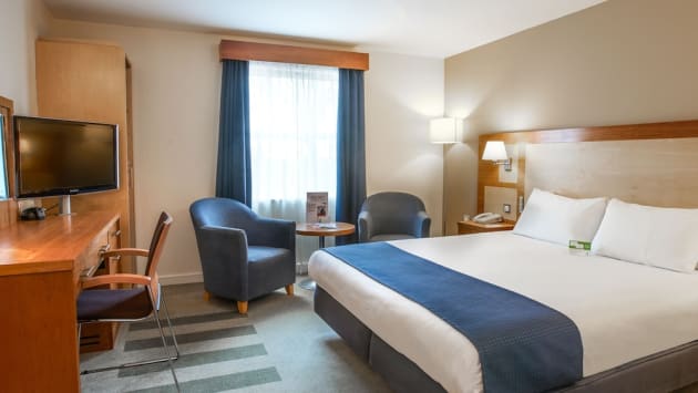 Holiday Inn Bristol Airport Park Stay And Go www.lastminute.com