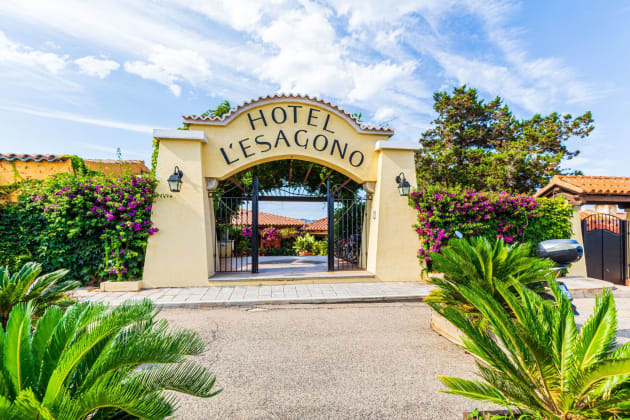 Hotel L’Esagono (San Teodoro) from £59 | lastminute.com