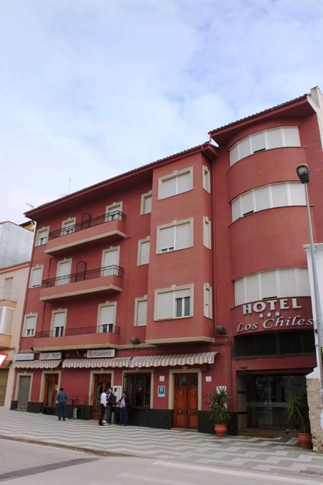 Hotel Restaurante Los Chiles (Villanueva del Arzobispo) desde 60€ Rumbo