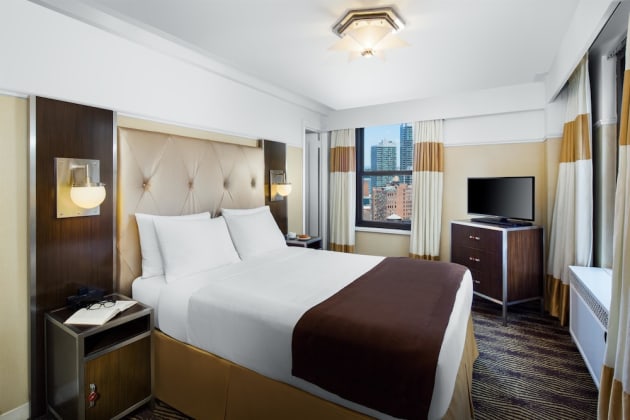 The New Yorker A Wyndham Hotel New York From 103 Lastminutecom