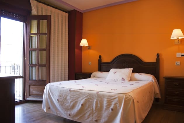 Hotel Rural Tierra de Lobos (Puebla de Sanabria) desde 110€ - Rumbo